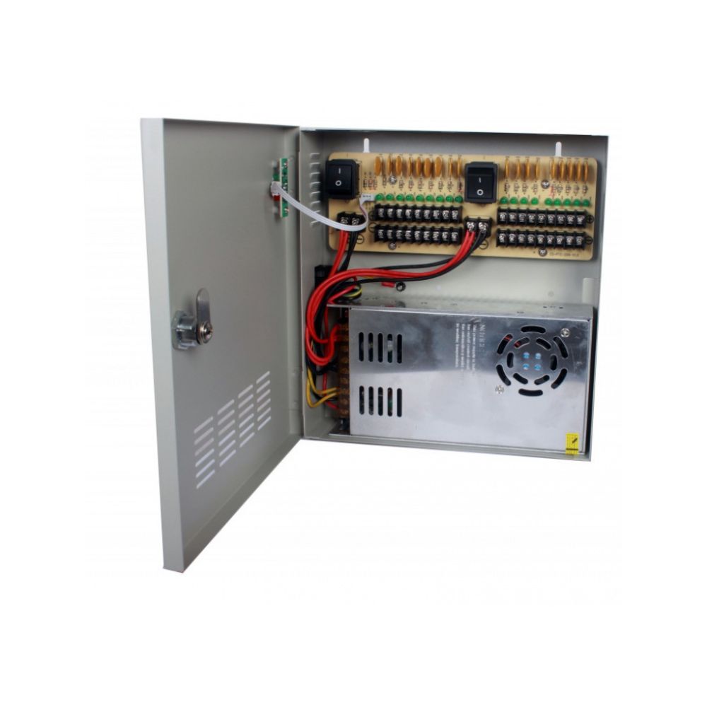SAXXON PSU1230D18 - Fuente de Poder Profesional de 12 vcd / 30 Ampers/ Para 18 Camaras/ 1.67 Amperes por Canal/ Protección contra Sobrecargas/ Certificación UL/ - Imagen 2